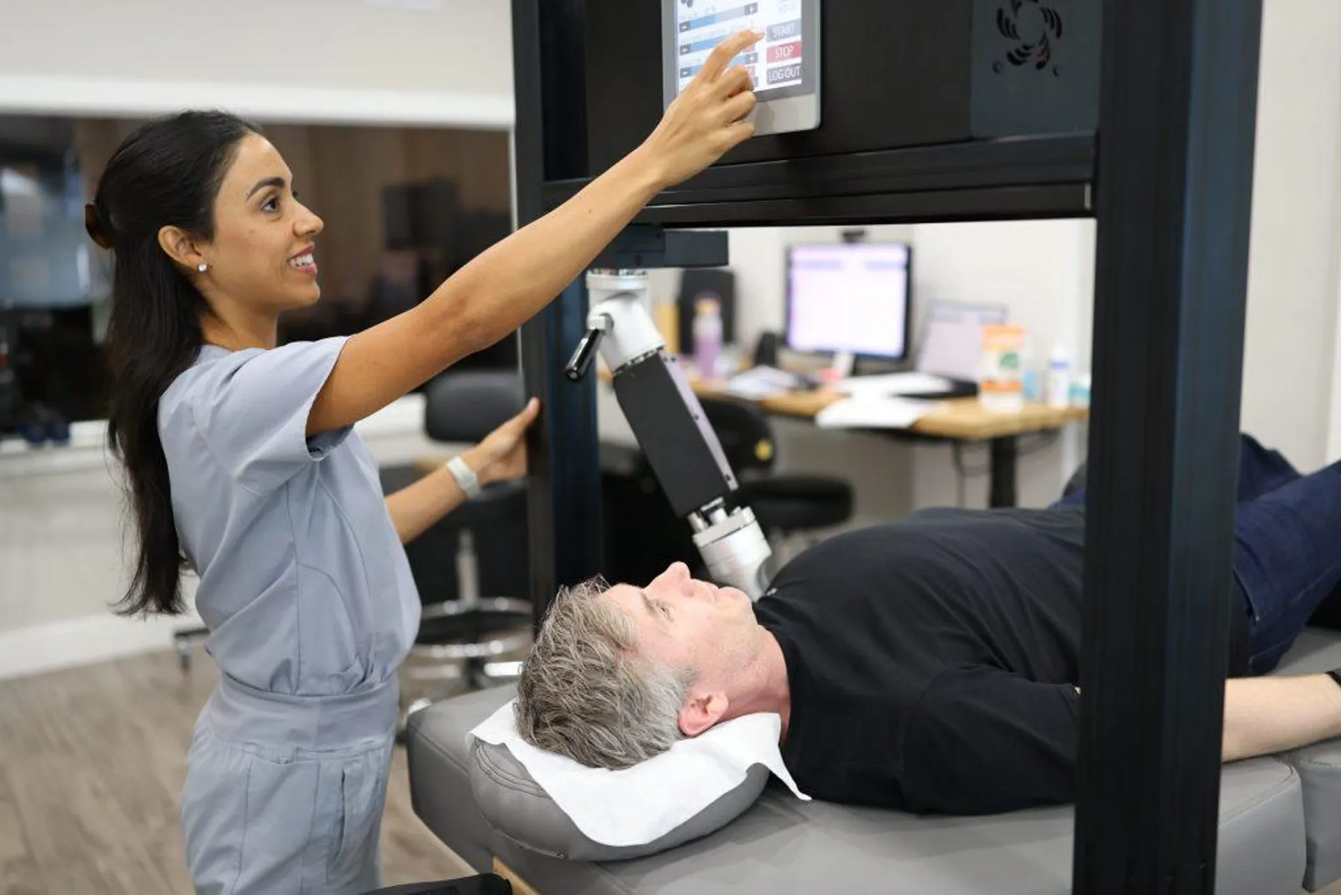 TheraMax Miami plantar fasciitis pain relief clinic facility